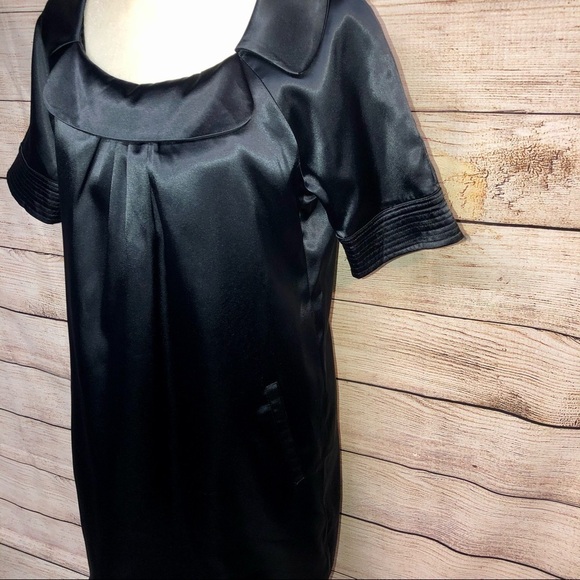 Vertigo Shift Dress - Picture 3 of 6